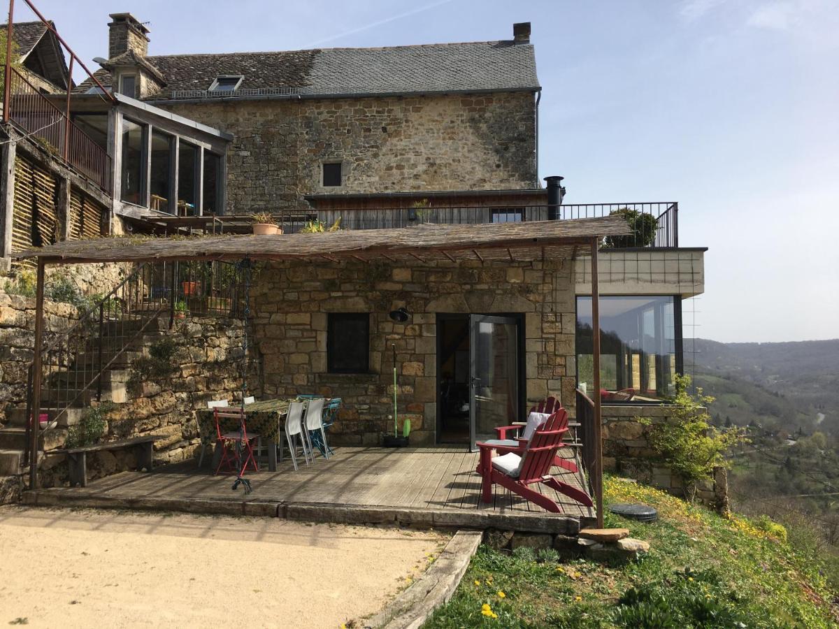 Gîte Libertalia Salles-la-Source Extérieur photo